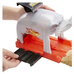 HOT WHEELS MONSTER TRUCKS FIRLATICILI OYUN SETİ GKY02