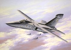 REVELL EF-111A RAVEN