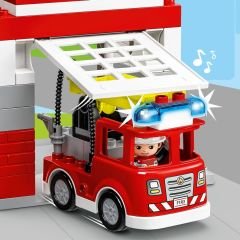 LEGO DUPLO Kurtarma İtfaiye Merkezi ve Helikopter 10970