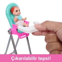 BARBIE BEBEK BAKICISI BEBEĞİ VE AKSESUARLARI OYUN SETLERİ FHY97