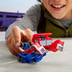 TRANSFORMERS EARTHSPARK TEK ADIMDA DÖNÜŞEN OPTIMUS PRIME G0994