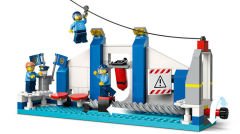 LEGO  City Polis Eğitim Akademisi 60372