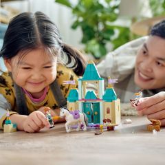 LEGO Disney Princess Anna ve Olaf’ın Şato Eğlencesi 43204