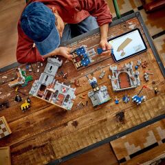 LEGO Creator 3'ü 1 Arada Orta Çağ Atlı Şövalye Kalesi 31168