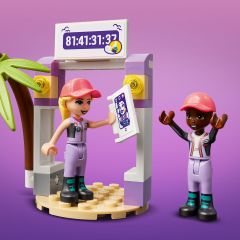 LEGO Friends Stephanie nin Yelkenli Macerası 41716