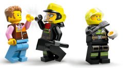 LEGO City 4x4 Kurtarma Botlu İtfaiye Kamyonu 60412