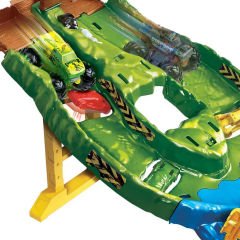 Hot Wheels Monster Trucks Heyecanlı Yarışlar Oyun Seti HGV12