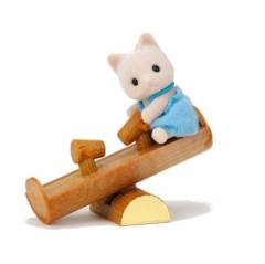 SYLVANİAN FAMİLİES CAT BABY SEESAW 4560
