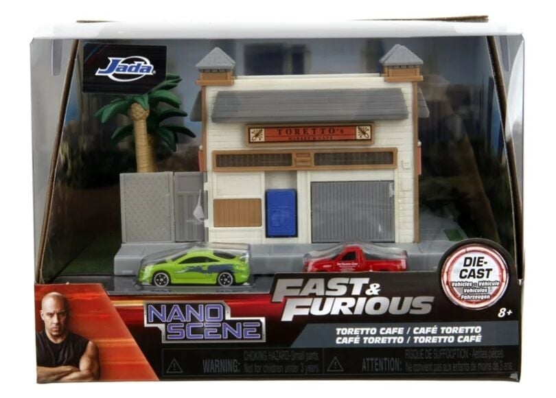 Jada Hızlı ve Öfkeli Toretto'nun Kafe nano sahnesi