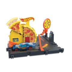 Hot Wheels Gösteri Dünyası Speedy Pizza Oyun Seti HKX44