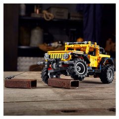 LEGO Technic Jeep Wrangler 42122