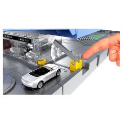 MATCHBOX AKSİYON SÜRÜCÜLERİ HAVAALANI MACERASI OYU