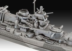 Revell Model Set Gneisenau