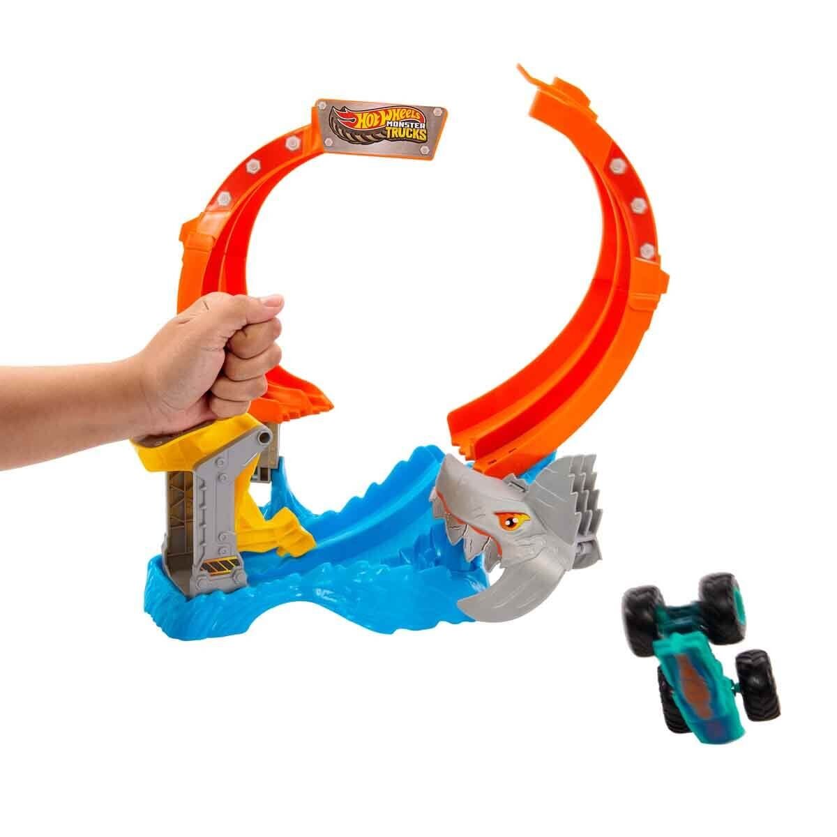 Hot Wheels Monster Trucks Köpekbalığı Oyun Seti JFR08