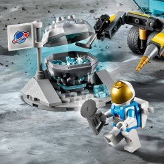 LEGO CİTY AY TAŞITI 60348