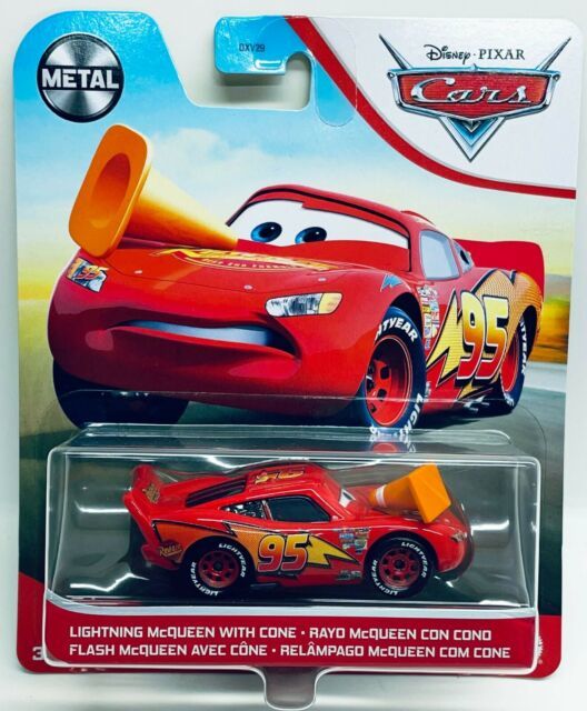 CARS TEKLİ ARAÇLAR MCQUEEN WITH CONE DXV29-GRR57