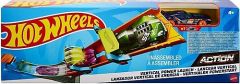 HOT WHEELS AKROBASİ ATLAYIŞI YARIŞ ŞETİ HFY69