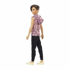 BARBİE FASHİONİSTAS YAKIŞIKLI KEN BEBEKLER HBV27