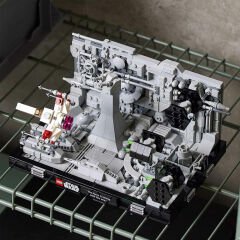 LEGO  Star Wars Ölüm Yıldızı Hendek Akını Diyoraması 75329