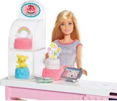 Barbie'nin Pasta Dükkanı Oyun Seti GFP59