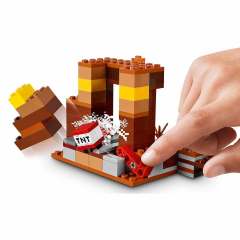 LEGO Minecraft Ticaret Noktası 21167