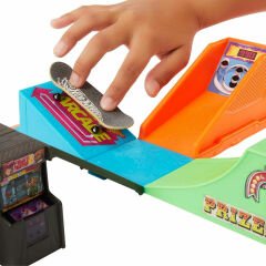 Hot Wheels Skate Parmak Kaykay Macerasına Başlangıç Setleri HMJ98