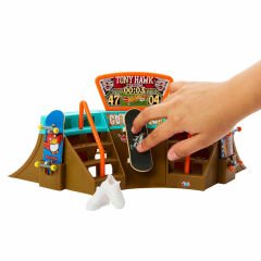 Hot Wheels Skate Parmak Kaykay Macerasına Başlangıç Setleri HPG34