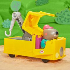Peppa Pig Büyükbaba Köpeğin Çekici Kamyonu F9519