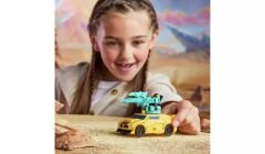 TRANSFORMERS CYBERWORLD ARMORED CYBER BUMBLEBEE G1045