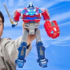 TRANSFORMERS ONE ELEKTRONİK OPTIMUS PRIME F9209