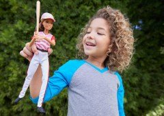 Barbie Olimpiyat Bebekleri Tokyo 2020 Beyzbol GJL77